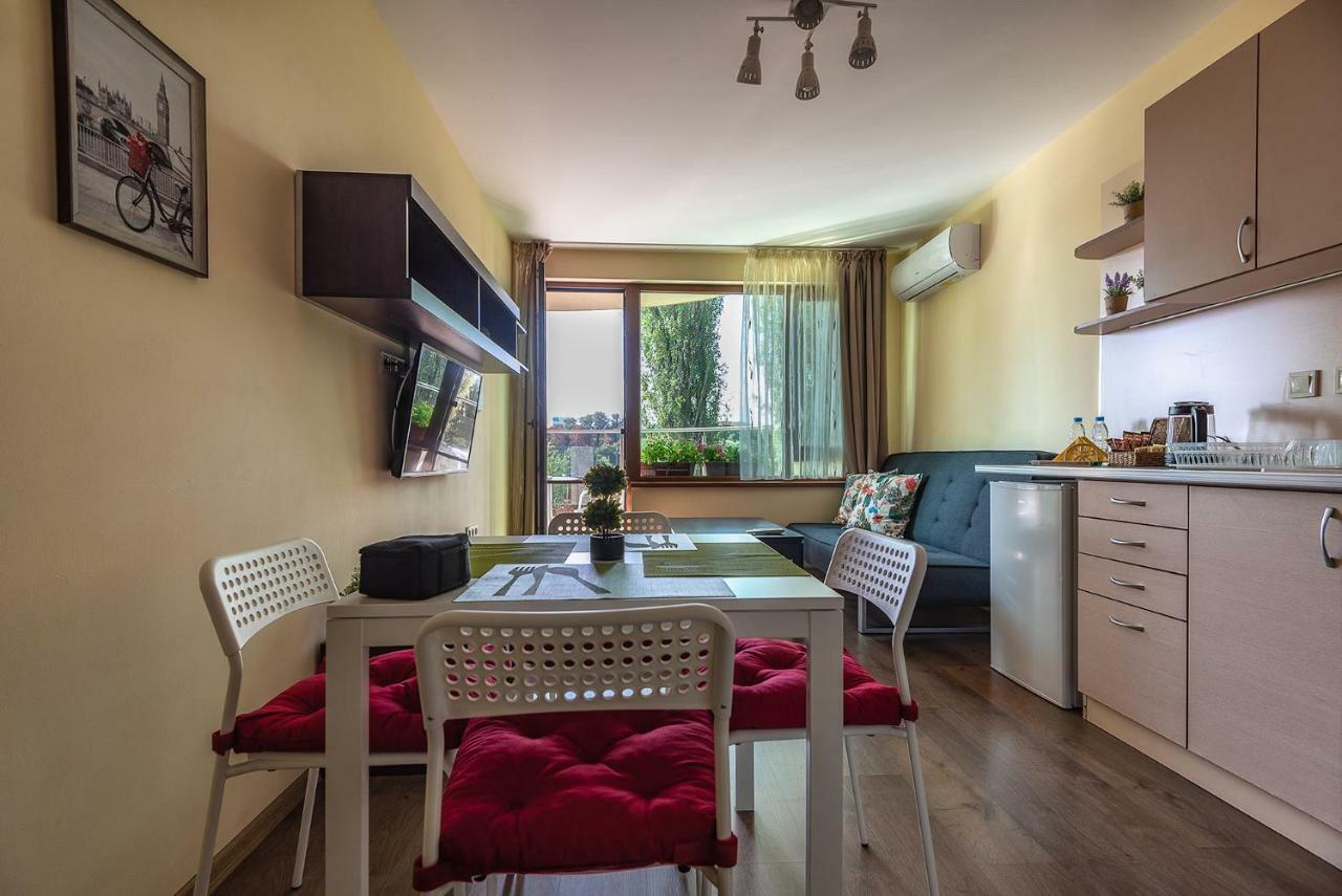 Riverside Apartments Plovdiv With Free Parking Ngoại thất bức ảnh